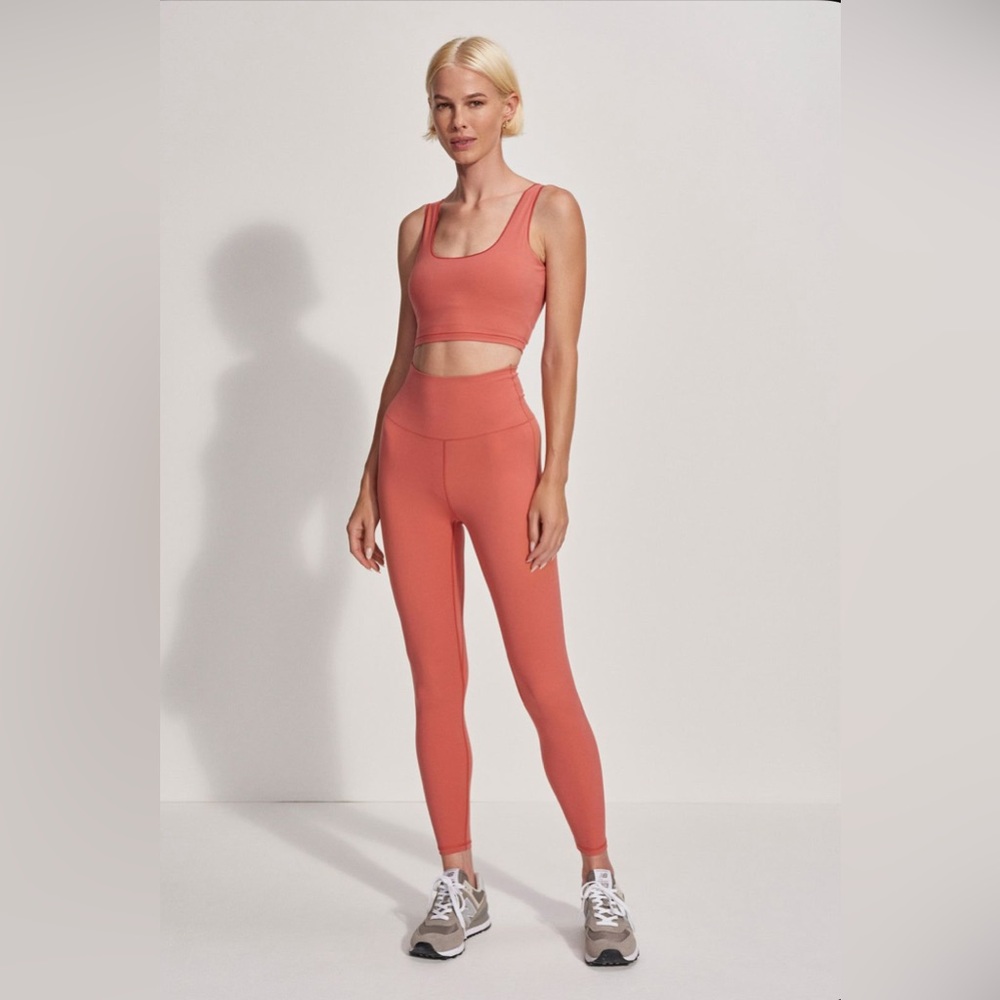Varley 2-piece Shape Workout Set / Size M top / S leggings
